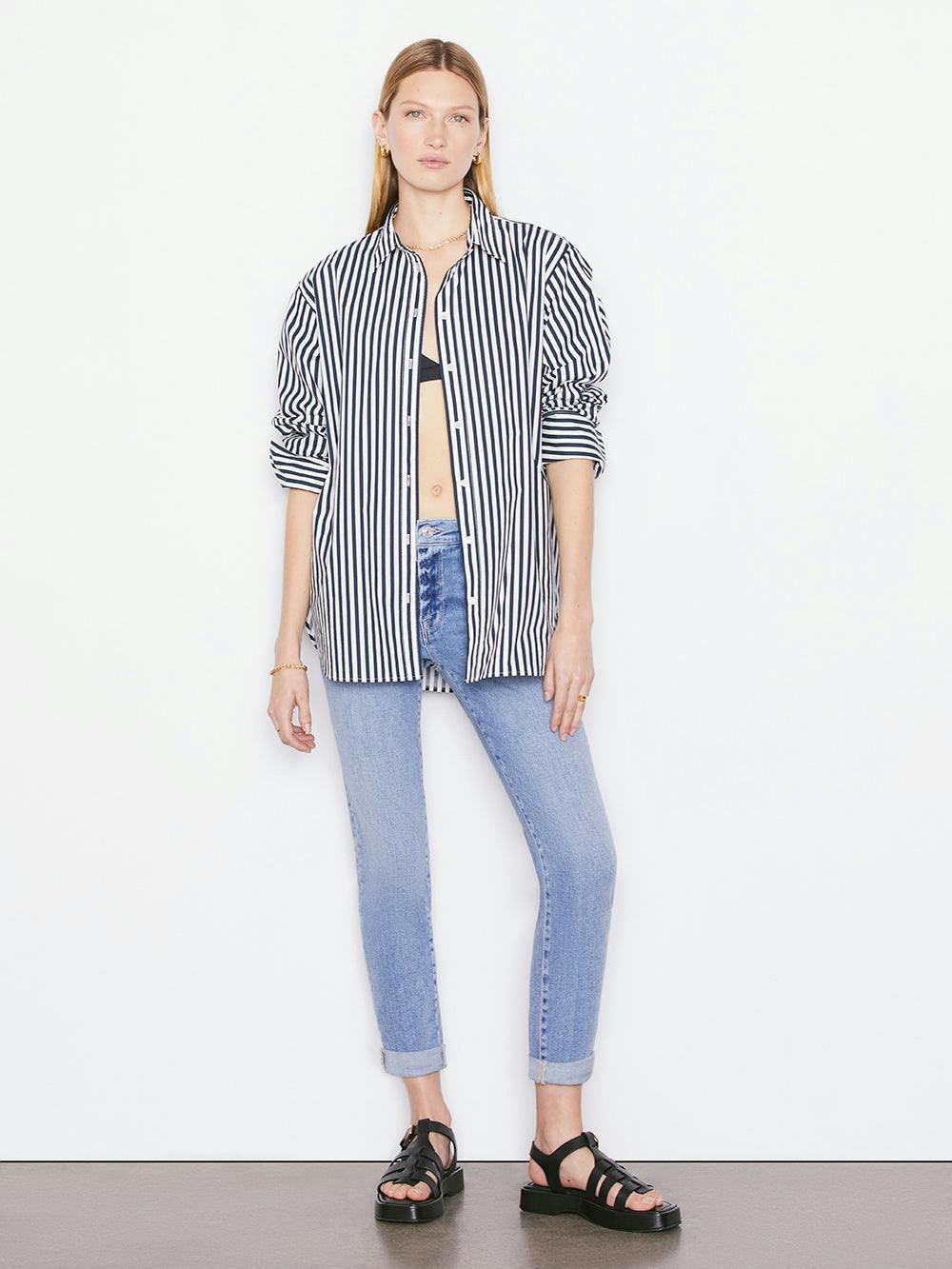 jeans front full body view alt:hover